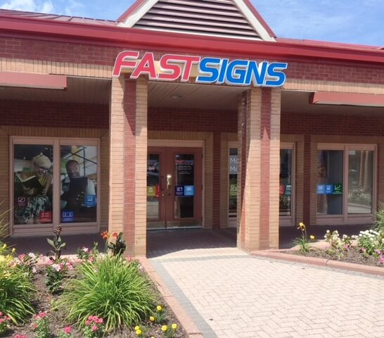 The exterior of the FASTSIGNS in Brantford, ON